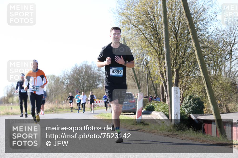 06.04.2025 - 44. Internationalen Wilhelmsburger Insellauf Jannik Wohlers http://msf.ph/oto/7623142 06.04.2025 10:26:06 Laufen 4084, 4399, 4323 meine-sportfotos.de