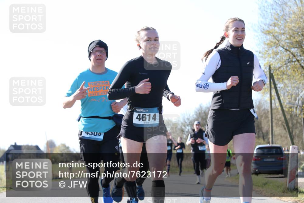 06.04.2025 - 44. Internationalen Wilhelmsburger Insellauf Jannik Wohlers http://msf.ph/oto/7623172 06.04.2025 10:26:19 Laufen 4304, 4614 meine-sportfotos.de