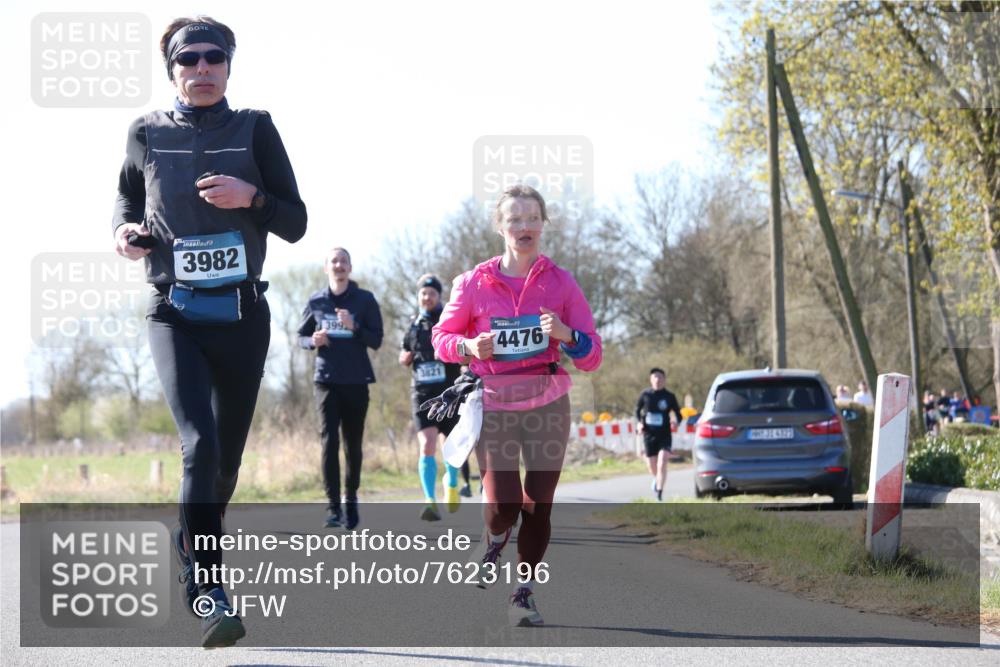 06.04.2025 - 44. Internationalen Wilhelmsburger Insellauf Jannik Wohlers http://msf.ph/oto/7623196 06.04.2025 10:26:37 Laufen 3982, 399, 3821, 4476, 48, 31, 4323 meine-sportfotos.de