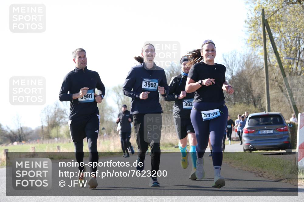 06.04.2025 - 44. Internationalen Wilhelmsburger Insellauf Jannik Wohlers http://msf.ph/oto/7623200 06.04.2025 10:26:40 Laufen 5991, 3992, 382, 3735, 31, 4321 meine-sportfotos.de