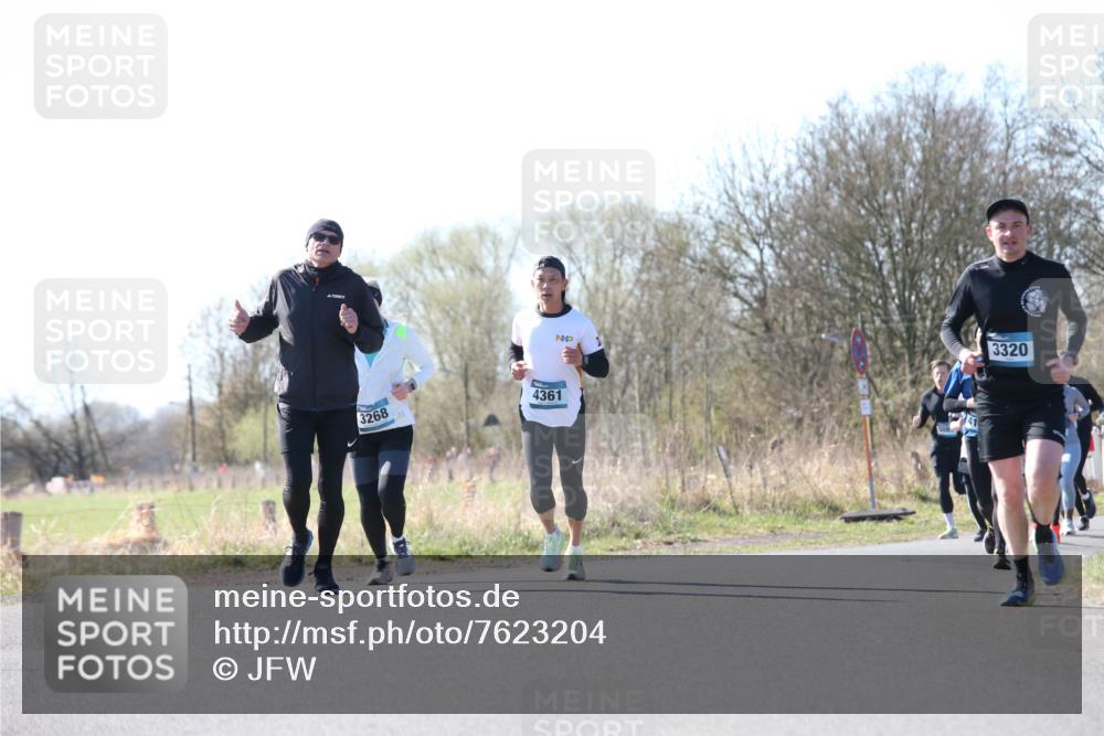 06.04.2025 - 44. Internationalen Wilhelmsburger Insellauf Jannik Wohlers http://msf.ph/oto/7623204 06.04.2025 10:26:44 Laufen 3268, 4361, 3320 meine-sportfotos.de