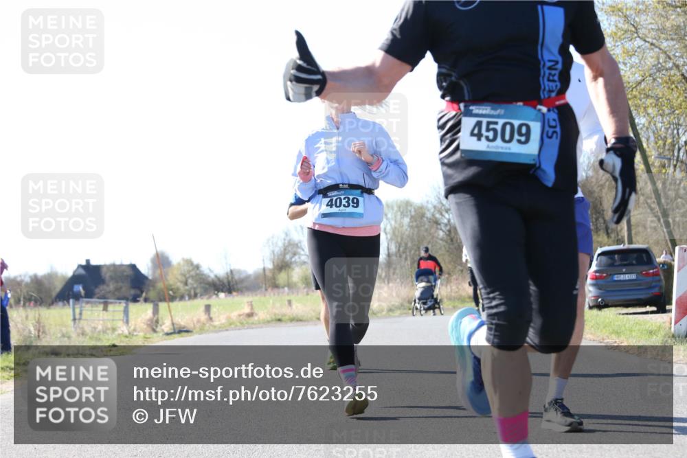 06.04.2025 - 44. Internationalen Wilhelmsburger Insellauf Jannik Wohlers http://msf.ph/oto/7623255 06.04.2025 10:27:04 Laufen 4039, 4509, 31, 4323 meine-sportfotos.de