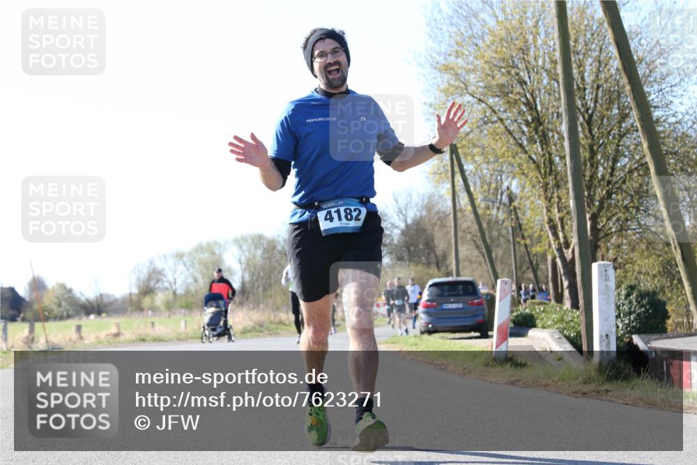 06.04.2025 - 44. Internationalen Wilhelmsburger Insellauf Jannik Wohlers http://msf.ph/oto/7623271 06.04.2025 10:27:06 Laufen 4182 meine-sportfotos.de
