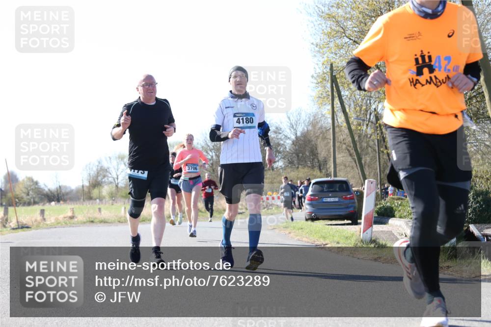 06.04.2025 - 44. Internationalen Wilhelmsburger Insellauf Jannik Wohlers http://msf.ph/oto/7623289 06.04.2025 10:27:21 Laufen 3706, 4180, 42, 31, 4321 meine-sportfotos.de