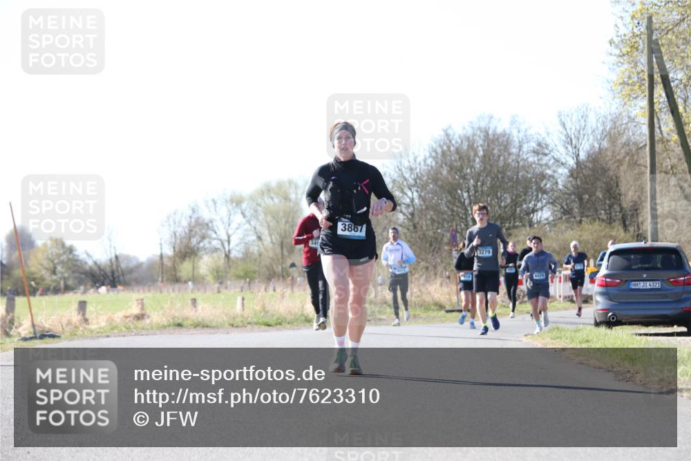 06.04.2025 - 44. Internationalen Wilhelmsburger Insellauf Jannik Wohlers http://msf.ph/oto/7623310 06.04.2025 10:27:26 Laufen 34, 3867, 3279, 4429, 4321 meine-sportfotos.de