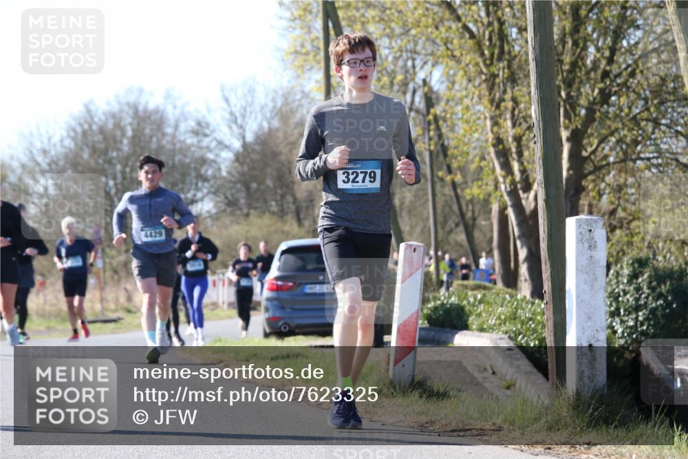 06.04.2025 - 44. Internationalen Wilhelmsburger Insellauf Jannik Wohlers http://msf.ph/oto/7623325 06.04.2025 10:27:31 Laufen 4429, 3279 meine-sportfotos.de