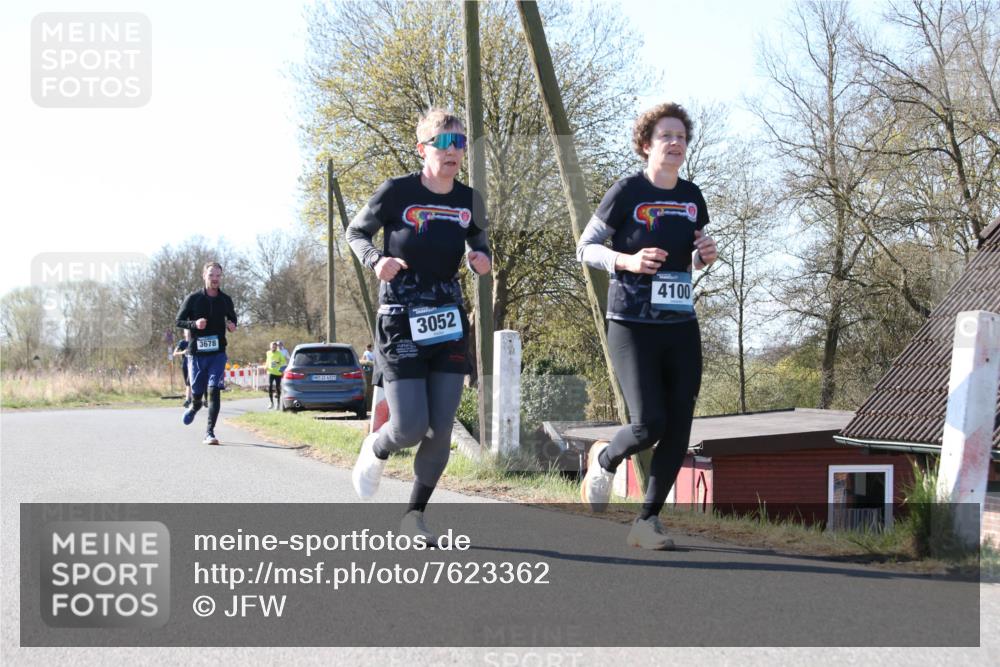 06.04.2025 - 44. Internationalen Wilhelmsburger Insellauf Jannik Wohlers http://msf.ph/oto/7623362 06.04.2025 10:27:46 Laufen 3678, 3052, 4100 meine-sportfotos.de