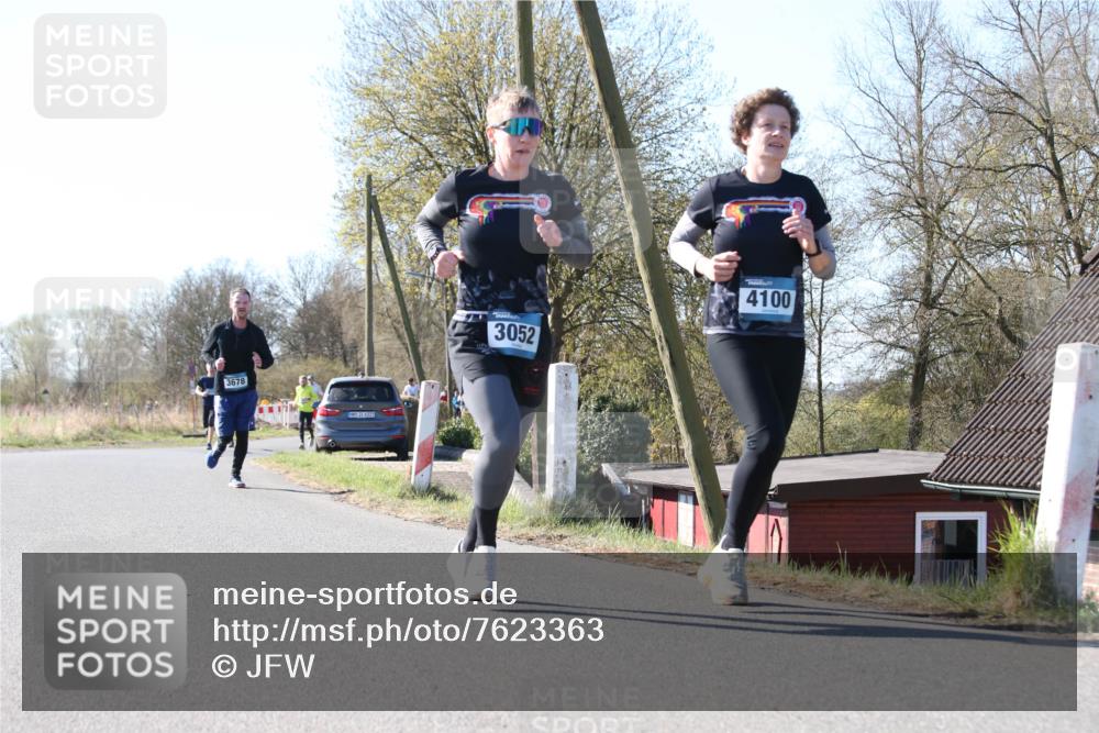 06.04.2025 - 44. Internationalen Wilhelmsburger Insellauf Jannik Wohlers http://msf.ph/oto/7623363 06.04.2025 10:27:46 Laufen 3678, 314323, 3052, 4100 meine-sportfotos.de