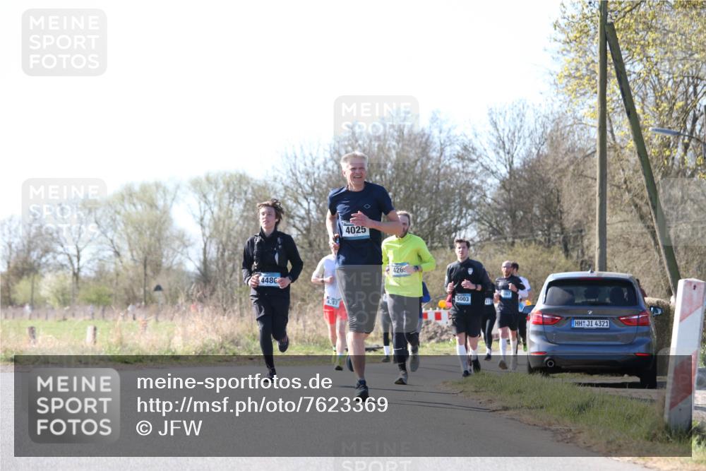 06.04.2025 - 44. Internationalen Wilhelmsburger Insellauf Jannik Wohlers http://msf.ph/oto/7623369 06.04.2025 10:27:54 Laufen 4486, 4387, 4025, 426, 5003, 4321 meine-sportfotos.de