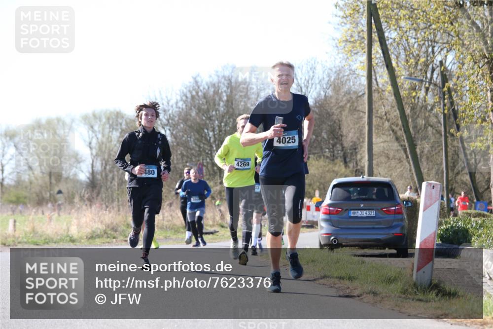 06.04.2025 - 44. Internationalen Wilhelmsburger Insellauf Jannik Wohlers http://msf.ph/oto/7623376 06.04.2025 10:27:55 Laufen 480, 4269, 4025, 4321 meine-sportfotos.de