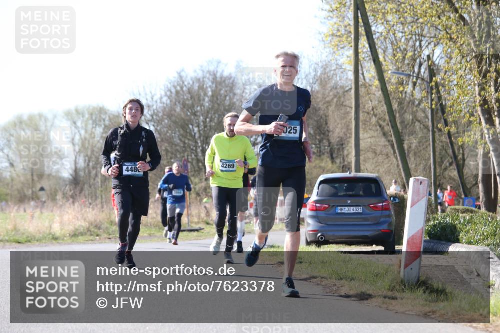 06.04.2025 - 44. Internationalen Wilhelmsburger Insellauf Jannik Wohlers http://msf.ph/oto/7623378 06.04.2025 10:27:56 Laufen 448, 3560, 4269, 025, 4321 meine-sportfotos.de