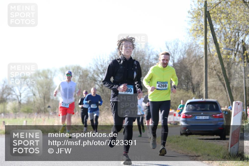 06.04.2025 - 44. Internationalen Wilhelmsburger Insellauf Jannik Wohlers http://msf.ph/oto/7623391 06.04.2025 10:27:58 Laufen 4387, 80, 4269 meine-sportfotos.de