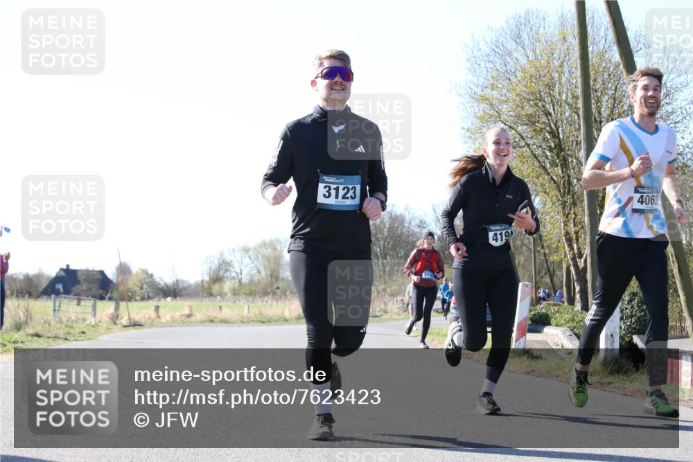 06.04.2025 - 44. Internationalen Wilhelmsburger Insellauf Jannik Wohlers http://msf.ph/oto/7623423 06.04.2025 10:28:10 Laufen 3123, 41, 9, 4063 meine-sportfotos.de