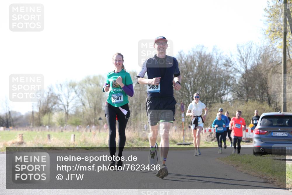 06.04.2025 - 44. Internationalen Wilhelmsburger Insellauf Jannik Wohlers http://msf.ph/oto/7623436 06.04.2025 10:28:13 Laufen 3687, 3489, 4321 meine-sportfotos.de