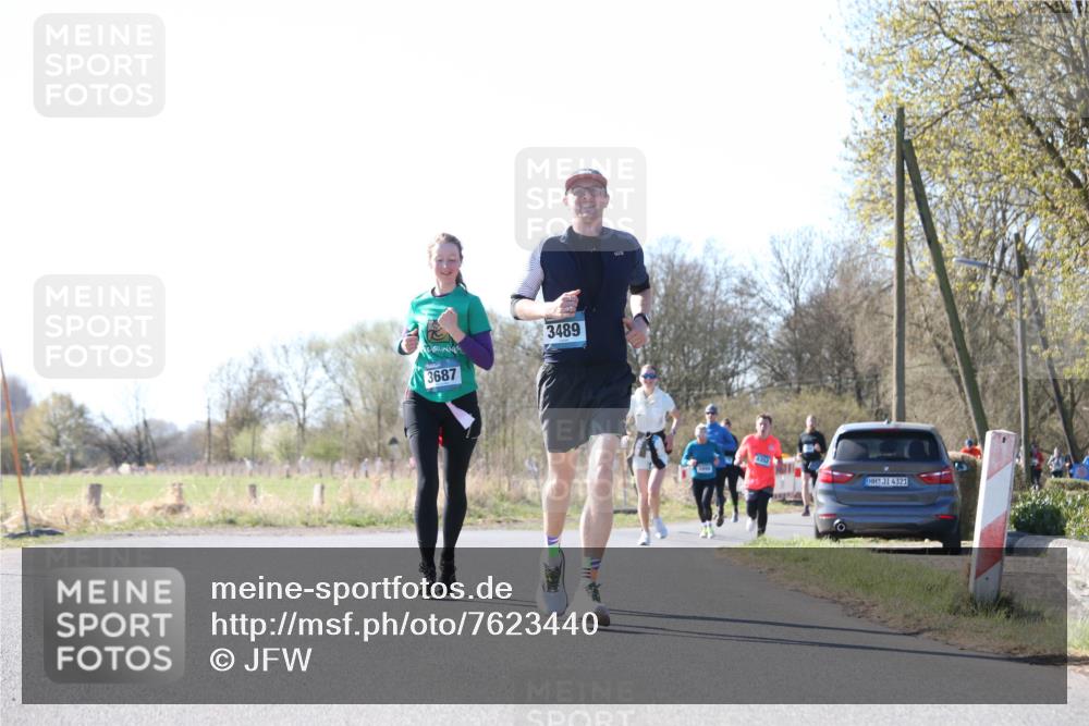06.04.2025 - 44. Internationalen Wilhelmsburger Insellauf Jannik Wohlers http://msf.ph/oto/7623440 06.04.2025 10:28:14 Laufen 3687, 3489, 4321 meine-sportfotos.de