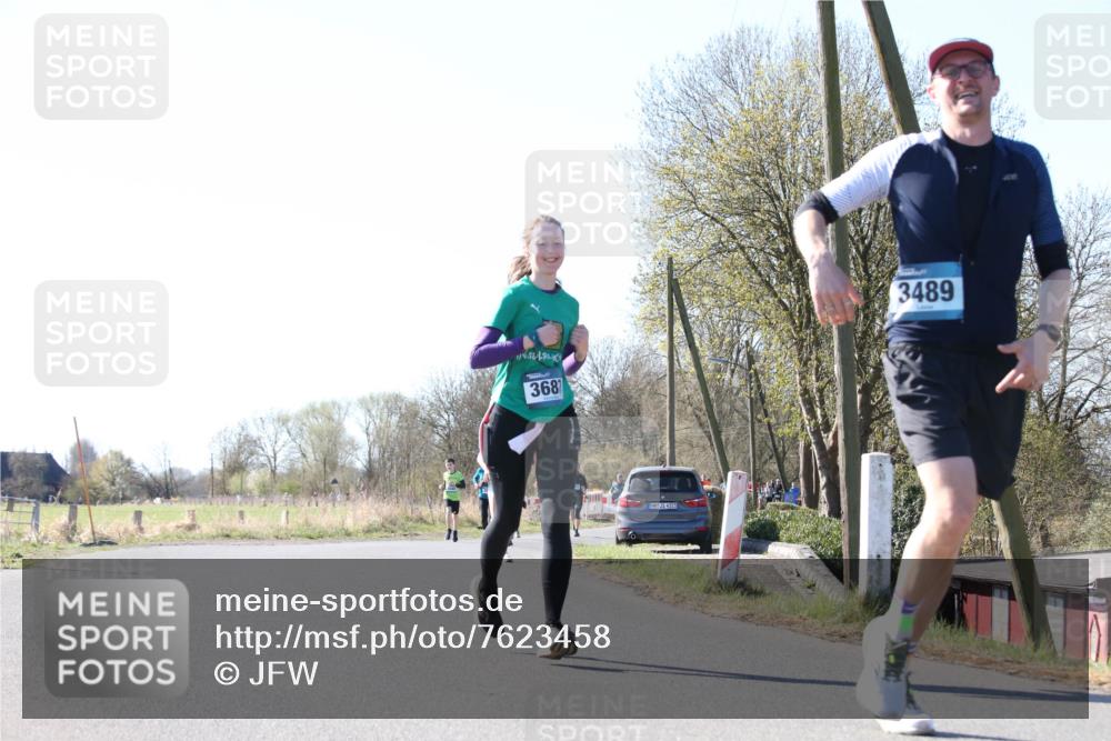 06.04.2025 - 44. Internationalen Wilhelmsburger Insellauf Jannik Wohlers http://msf.ph/oto/7623458 06.04.2025 10:28:16 Laufen 3687, 31, 4323, 3489 meine-sportfotos.de