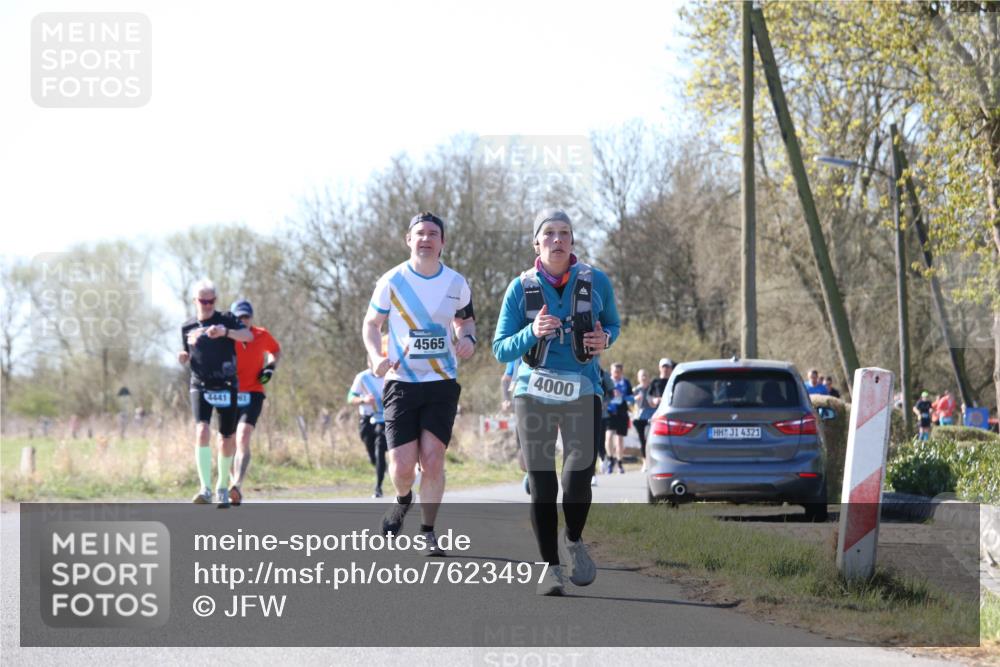 06.04.2025 - 44. Internationalen Wilhelmsburger Insellauf Jannik Wohlers http://msf.ph/oto/7623497 06.04.2025 10:28:33 Laufen 4565, 4000, 4321 meine-sportfotos.de