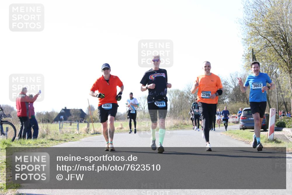06.04.2025 - 44. Internationalen Wilhelmsburger Insellauf Jannik Wohlers http://msf.ph/oto/7623510 06.04.2025 10:28:40 Laufen 5061, 1557, 4441, 3789, 3603 meine-sportfotos.de