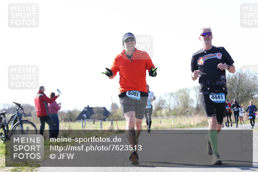 06.04.2025 - 44. Internationalen Wilhelmsburger Insellauf Jannik Wohlers http://msf.ph/oto/7623513 06.04.2025 10:28:41 Laufen 5061, 4557, 4441 meine-sportfotos.de