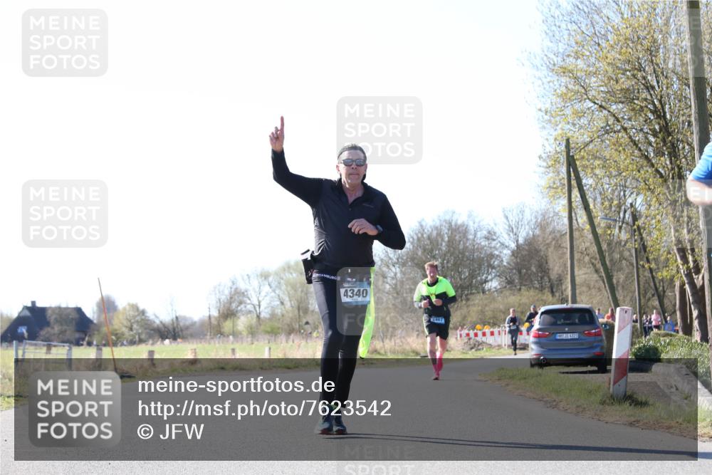 06.04.2025 - 44. Internationalen Wilhelmsburger Insellauf Jannik Wohlers http://msf.ph/oto/7623542 06.04.2025 10:28:56 Laufen 4340, 4407, 31, 4321 meine-sportfotos.de