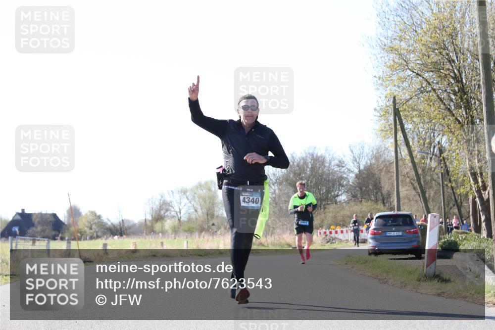 06.04.2025 - 44. Internationalen Wilhelmsburger Insellauf Jannik Wohlers http://msf.ph/oto/7623543 06.04.2025 10:28:56 Laufen 4340, 3407, 31, 4321 meine-sportfotos.de