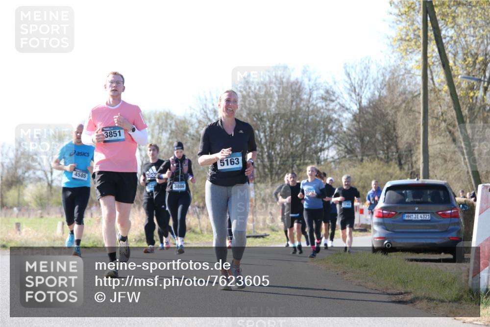 06.04.2025 - 44. Internationalen Wilhelmsburger Insellauf Jannik Wohlers http://msf.ph/oto/7623605 06.04.2025 10:29:28 Laufen 3851, 4585, 3886, 5163, 5745, 4321 meine-sportfotos.de