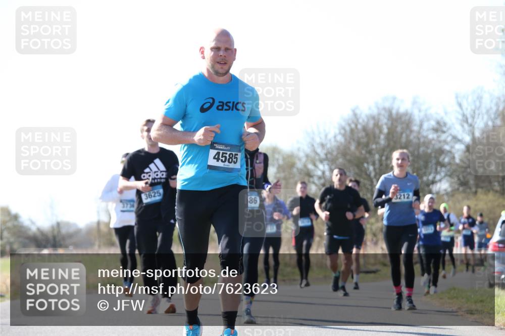 06.04.2025 - 44. Internationalen Wilhelmsburger Insellauf Jannik Wohlers http://msf.ph/oto/7623623 06.04.2025 10:29:33 Laufen 3625, 4585, 86, 3212 meine-sportfotos.de
