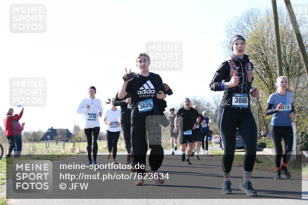 06.04.2025 - 44. Internationalen Wilhelmsburger Insellauf Jannik Wohlers http://msf.ph/oto/7623634 06.04.2025 10:29:37 Laufen 3736, 4171, 3625, 5221, 3313, 3886, 212 meine-sportfotos.de