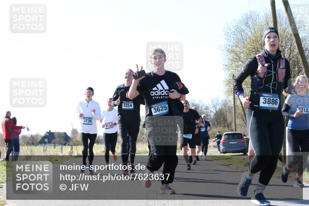 06.04.2025 - 44. Internationalen Wilhelmsburger Insellauf Jannik Wohlers http://msf.ph/oto/7623637 06.04.2025 10:29:38 Laufen 3736, 41, 3354, 3625, 5221, 313, 31, 4523, 3886, 3212 meine-sportfotos.de
