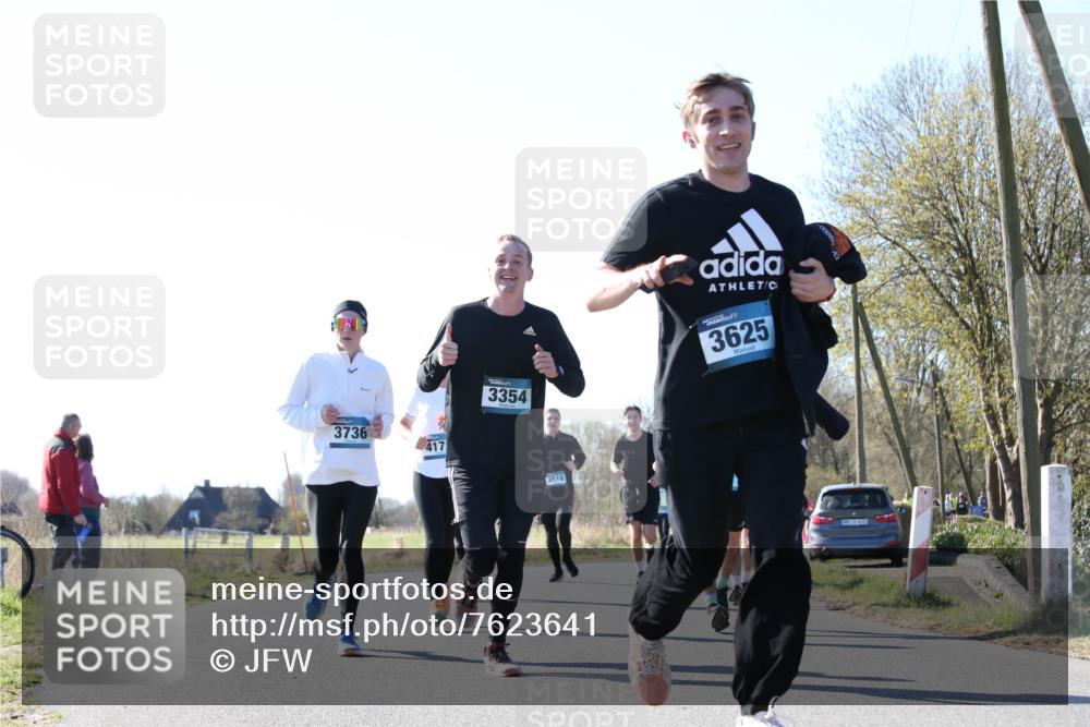 06.04.2025 - 44. Internationalen Wilhelmsburger Insellauf Jannik Wohlers http://msf.ph/oto/7623641 06.04.2025 10:29:38 Laufen 3736, 417, 3354, 3510, 3625, 31, 4323 meine-sportfotos.de