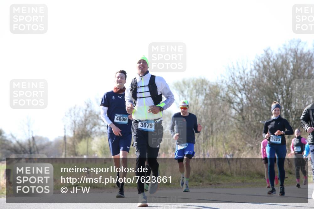 06.04.2025 - 44. Internationalen Wilhelmsburger Insellauf Jannik Wohlers http://msf.ph/oto/7623661 06.04.2025 10:29:45 Laufen 8, 4609, 3079, 3644, 3923 meine-sportfotos.de