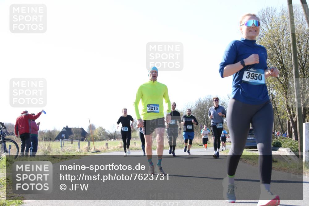 06.04.2025 - 44. Internationalen Wilhelmsburger Insellauf Jannik Wohlers http://msf.ph/oto/7623731 06.04.2025 10:30:13 Laufen 3151, 3215, 3818, 3072, 5041, 3950, 31, 4323 meine-sportfotos.de