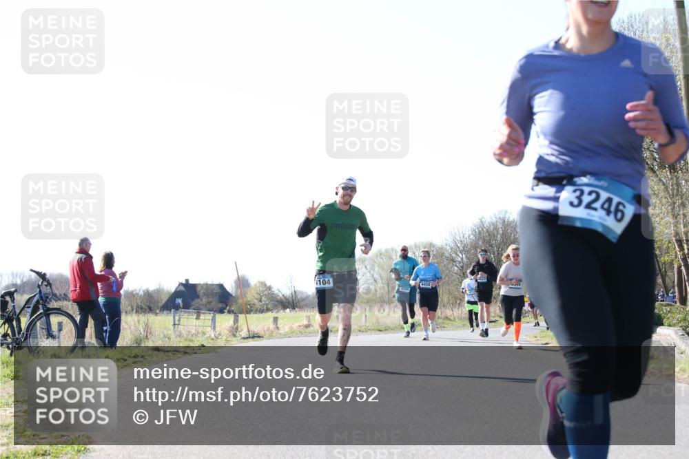 06.04.2025 - 44. Internationalen Wilhelmsburger Insellauf Jannik Wohlers http://msf.ph/oto/7623752 06.04.2025 10:30:19 Laufen 104, 4596, 4450, 3246 meine-sportfotos.de