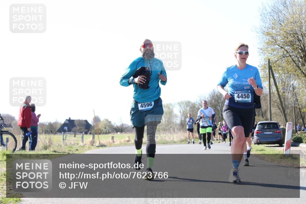06.04.2025 - 44. Internationalen Wilhelmsburger Insellauf Jannik Wohlers http://msf.ph/oto/7623766 06.04.2025 10:30:24 Laufen 4596, 4573, 4450, 31, 4323 meine-sportfotos.de