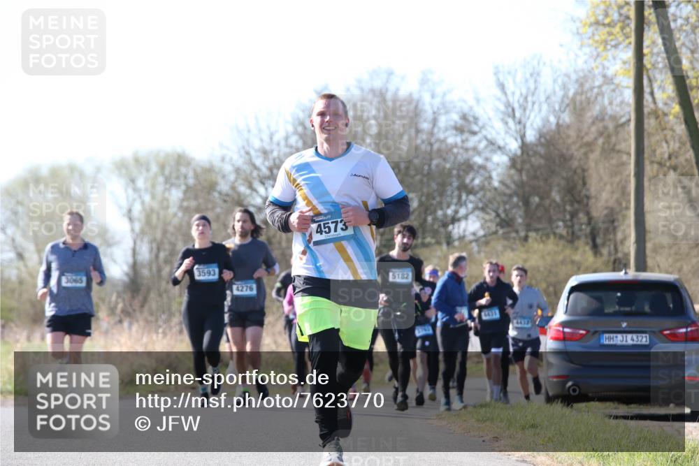 06.04.2025 - 44. Internationalen Wilhelmsburger Insellauf Jannik Wohlers http://msf.ph/oto/7623770 06.04.2025 10:30:26 Laufen 3593, 3065, 4276, 4573, 5182, 31, 4321 meine-sportfotos.de