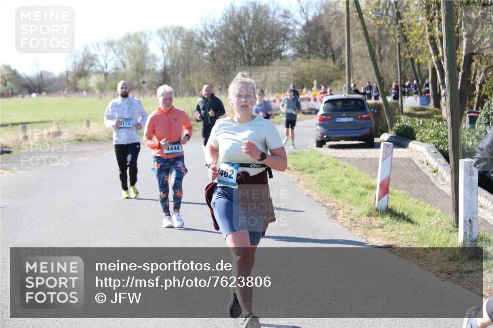06.04.2025 - 44. Internationalen Wilhelmsburger Insellauf Jannik Wohlers http://msf.ph/oto/7623806 06.04.2025 10:30:47 Laufen 172, 4444, 2462 meine-sportfotos.de