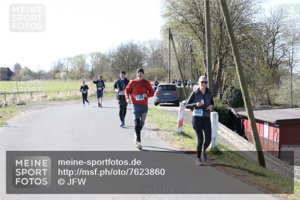 06.04.2025 - 44. Internationalen Wilhelmsburger Insellauf Jannik Wohlers http://msf.ph/oto/7623860 06.04.2025 10:31:14 Laufen 3874, 343, 4307, 31, 4321, 3005 meine-sportfotos.de