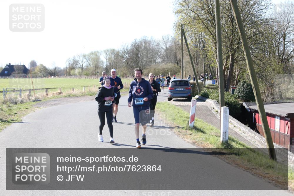 06.04.2025 - 44. Internationalen Wilhelmsburger Insellauf Jannik Wohlers http://msf.ph/oto/7623864 06.04.2025 10:31:24 Laufen 3876, 3874, 31, 4321 meine-sportfotos.de