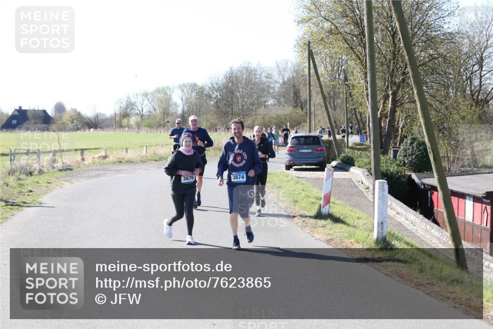 06.04.2025 - 44. Internationalen Wilhelmsburger Insellauf Jannik Wohlers http://msf.ph/oto/7623865 06.04.2025 10:31:24 Laufen 3876, 3874 meine-sportfotos.de