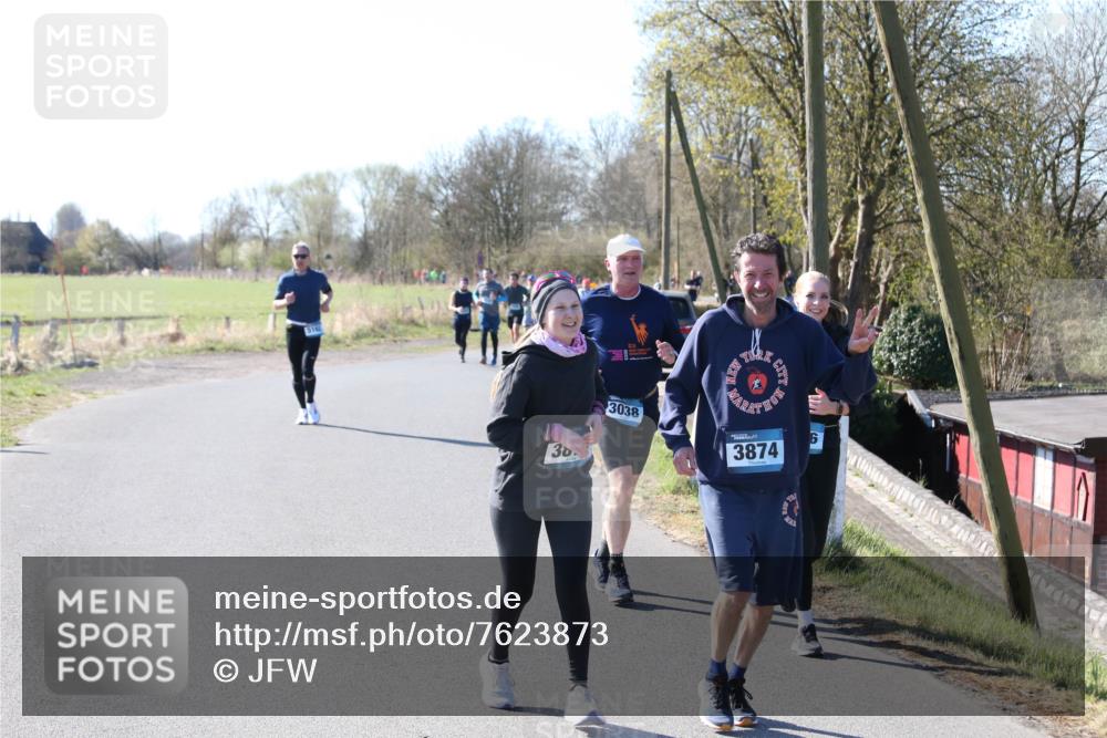 06.04.2025 - 44. Internationalen Wilhelmsburger Insellauf Jannik Wohlers http://msf.ph/oto/7623873 06.04.2025 10:31:27 Laufen 30, 3038, 3874 meine-sportfotos.de