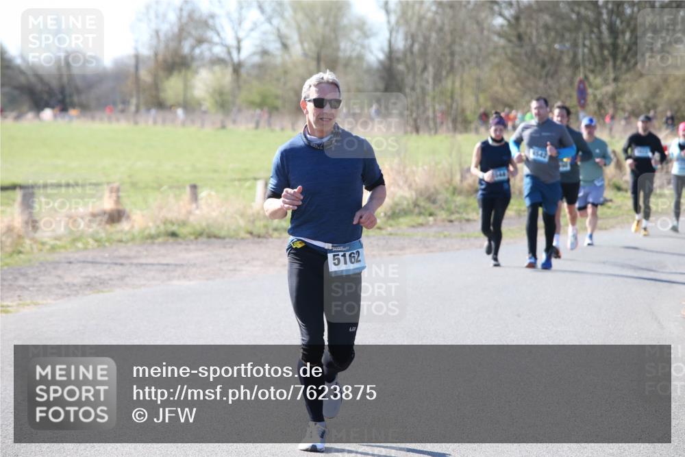 06.04.2025 - 44. Internationalen Wilhelmsburger Insellauf Jannik Wohlers http://msf.ph/oto/7623875 06.04.2025 10:31:29 Laufen 5162, 1544 meine-sportfotos.de