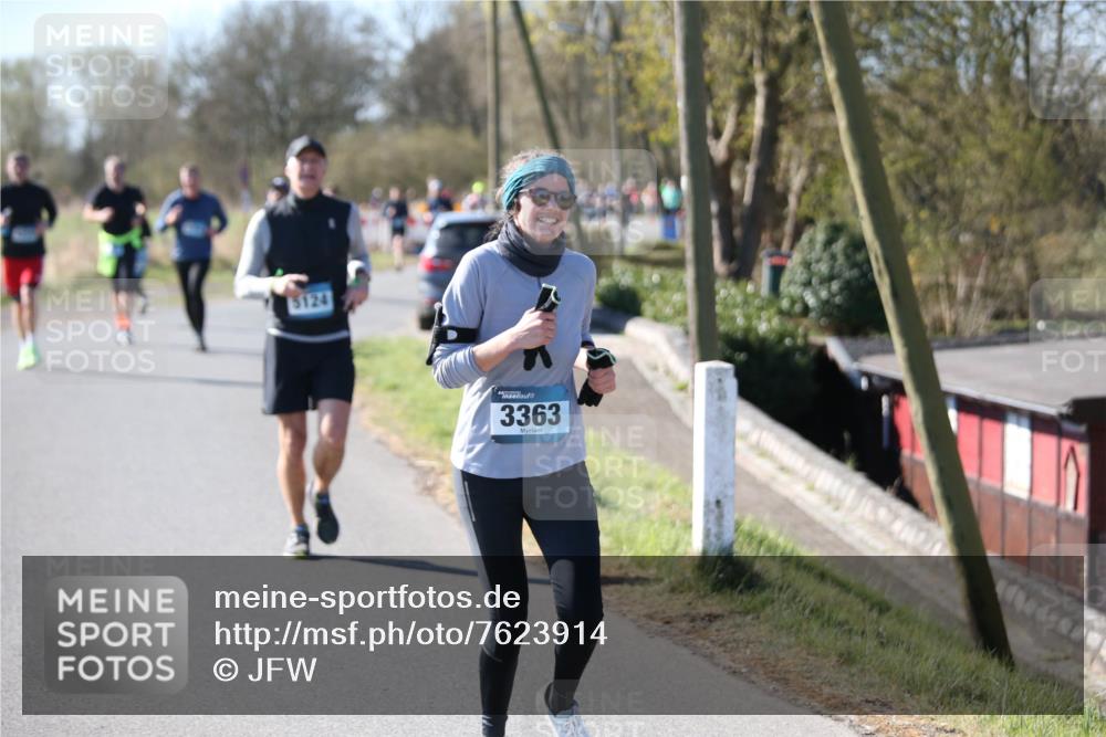 06.04.2025 - 44. Internationalen Wilhelmsburger Insellauf Jannik Wohlers http://msf.ph/oto/7623914 06.04.2025 10:32:01 Laufen 3363 meine-sportfotos.de