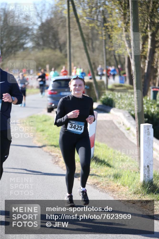 06.04.2025 - 44. Internationalen Wilhelmsburger Insellauf Jannik Wohlers http://msf.ph/oto/7623969 06.04.2025 10:32:17 Laufen 3425 meine-sportfotos.de