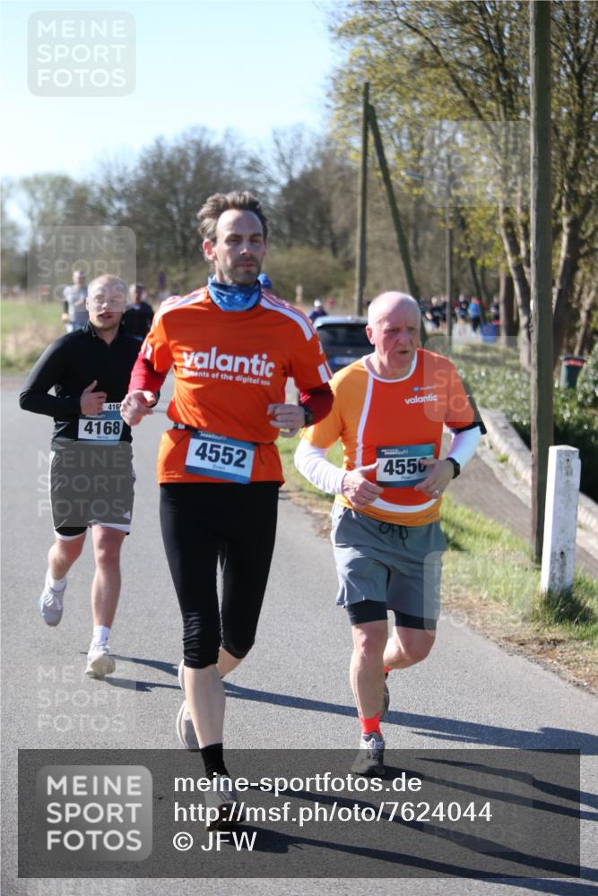 06.04.2025 - 44. Internationalen Wilhelmsburger Insellauf Jannik Wohlers http://msf.ph/oto/7624044 06.04.2025 10:32:43 Laufen 416, 4168, 4552, 4550 meine-sportfotos.de