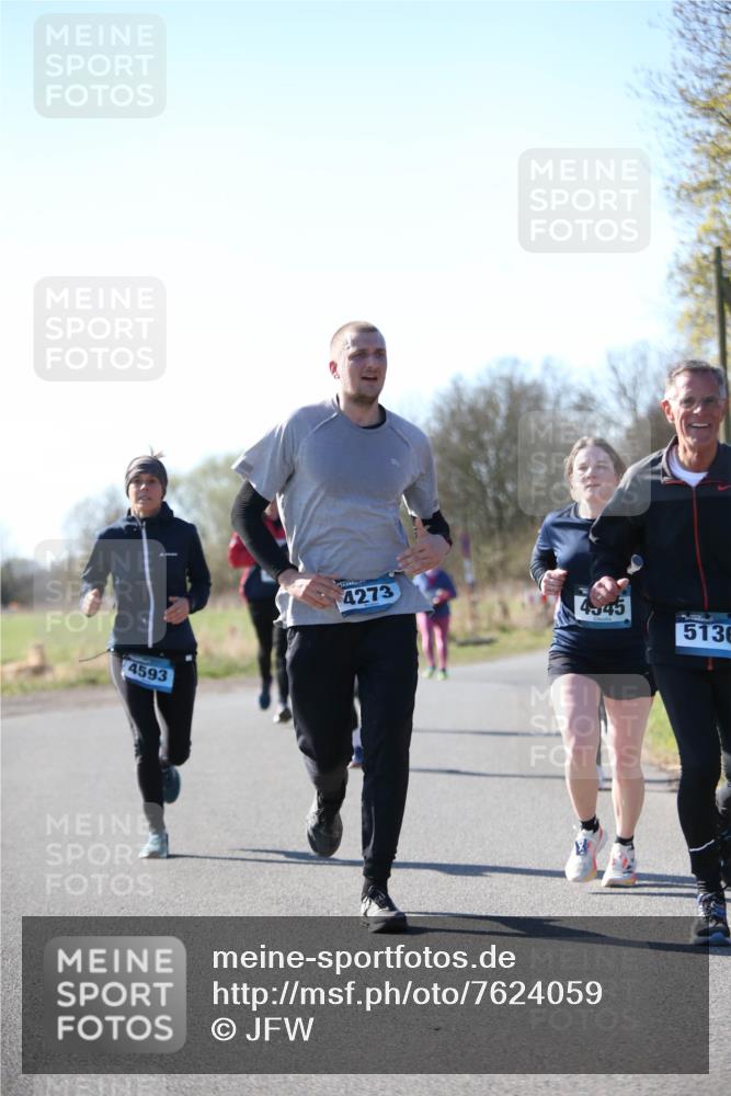 06.04.2025 - 44. Internationalen Wilhelmsburger Insellauf Jannik Wohlers http://msf.ph/oto/7624059 06.04.2025 10:32:51 Laufen 4593, 4273, 4545, 5136 meine-sportfotos.de