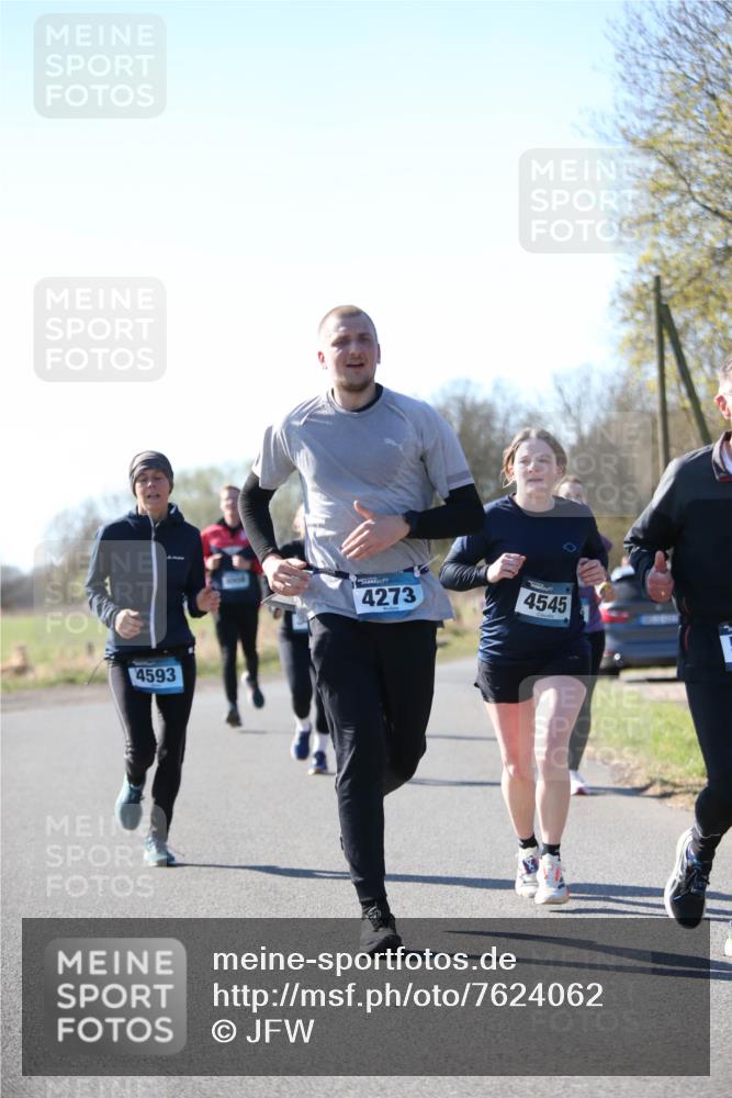 06.04.2025 - 44. Internationalen Wilhelmsburger Insellauf Jannik Wohlers http://msf.ph/oto/7624062 06.04.2025 10:32:52 Laufen 4593, 4273, 4545 meine-sportfotos.de