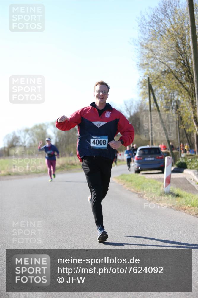 06.04.2025 - 44. Internationalen Wilhelmsburger Insellauf Jannik Wohlers http://msf.ph/oto/7624092 06.04.2025 10:32:56 Laufen 4008 meine-sportfotos.de
