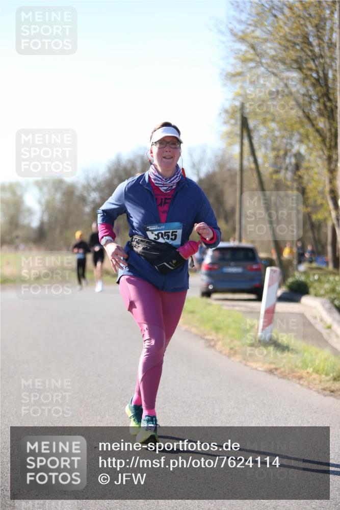 06.04.2025 - 44. Internationalen Wilhelmsburger Insellauf Jannik Wohlers http://msf.ph/oto/7624114 06.04.2025 10:33:03 Laufen 55 meine-sportfotos.de
