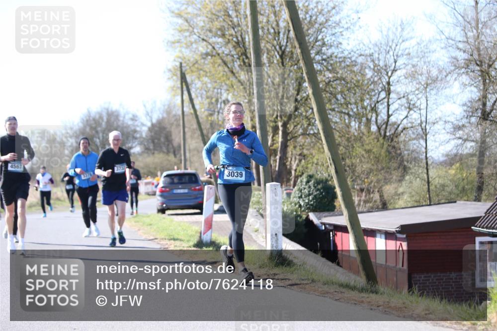 06.04.2025 - 44. Internationalen Wilhelmsburger Insellauf Jannik Wohlers http://msf.ph/oto/7624118 06.04.2025 10:33:11 Laufen 4567, 3375, 3732, 3039 meine-sportfotos.de