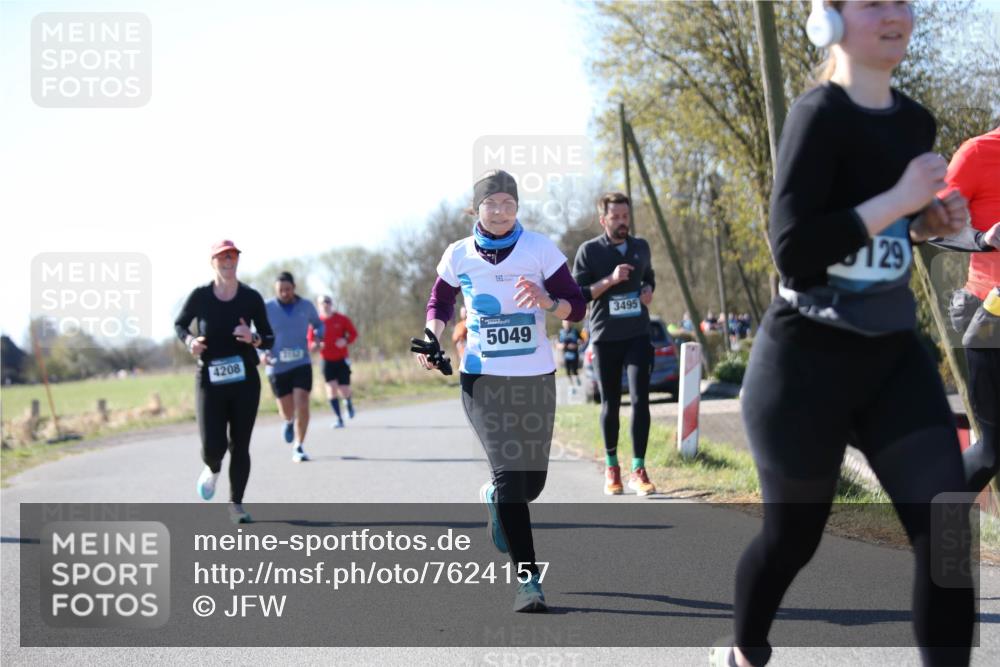 06.04.2025 - 44. Internationalen Wilhelmsburger Insellauf Jannik Wohlers http://msf.ph/oto/7624157 06.04.2025 10:33:20 Laufen 4208, 5049, 3495, 129 meine-sportfotos.de